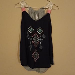 Sleeveless Summer Xhilaration Blouse